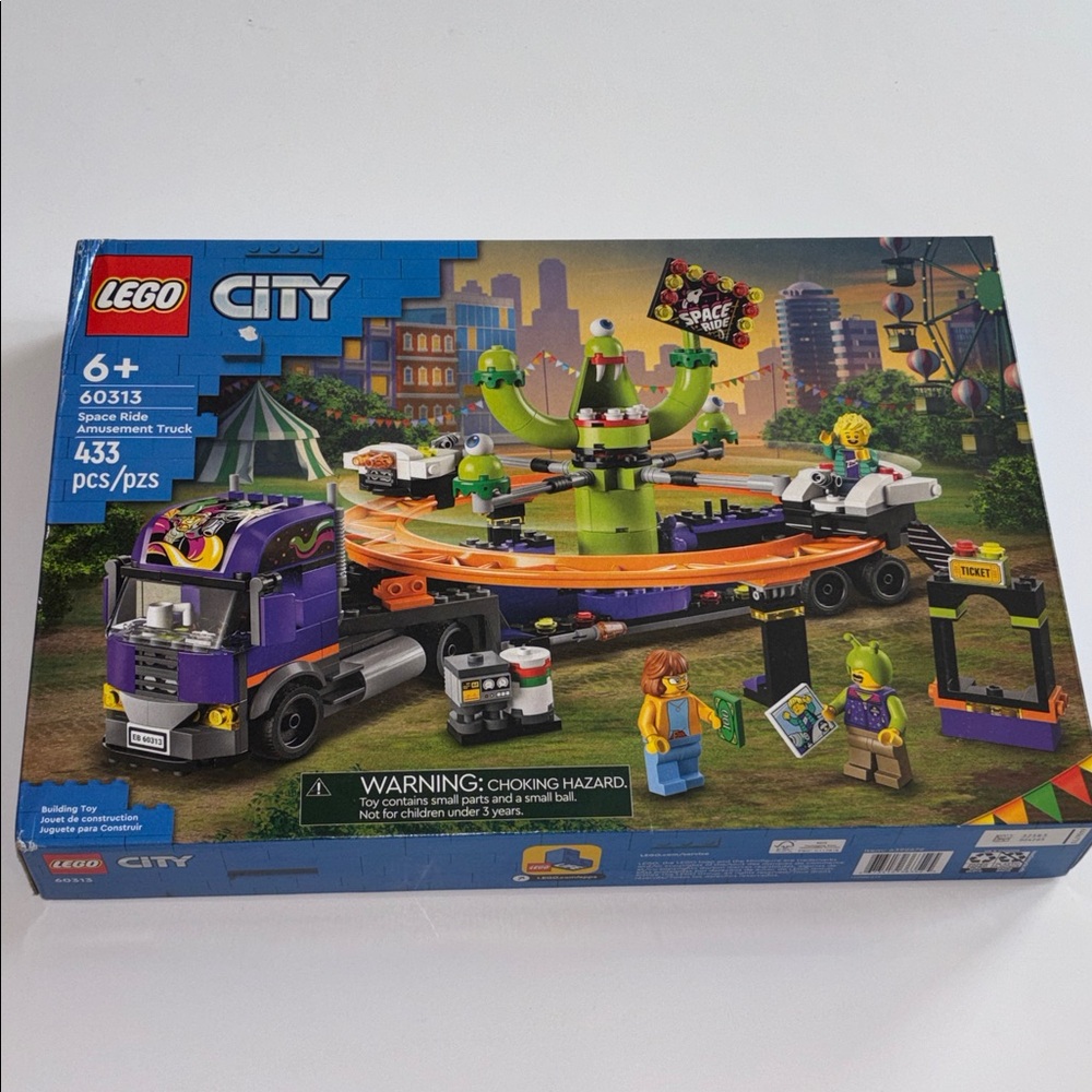 LEGO CITY 60313 Space Ride Amusement Truck LEGO City Space Ride Amusement Truck